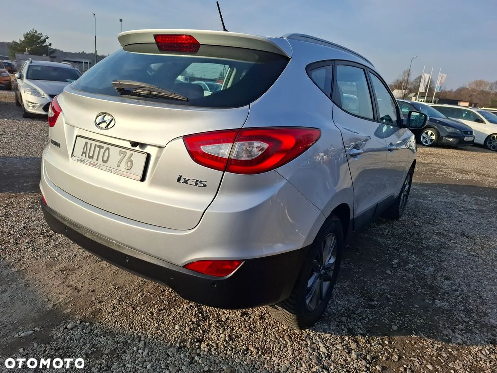 Hyundai ix35 blue 1.6 2WD Finale Silver - 12