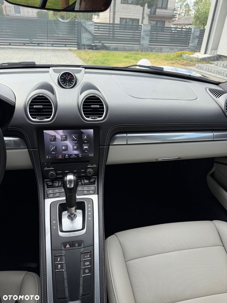 Porsche 718 Cayman PDK - 23