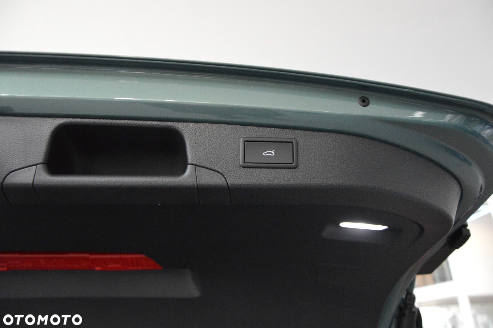 Volkswagen Passat - 18