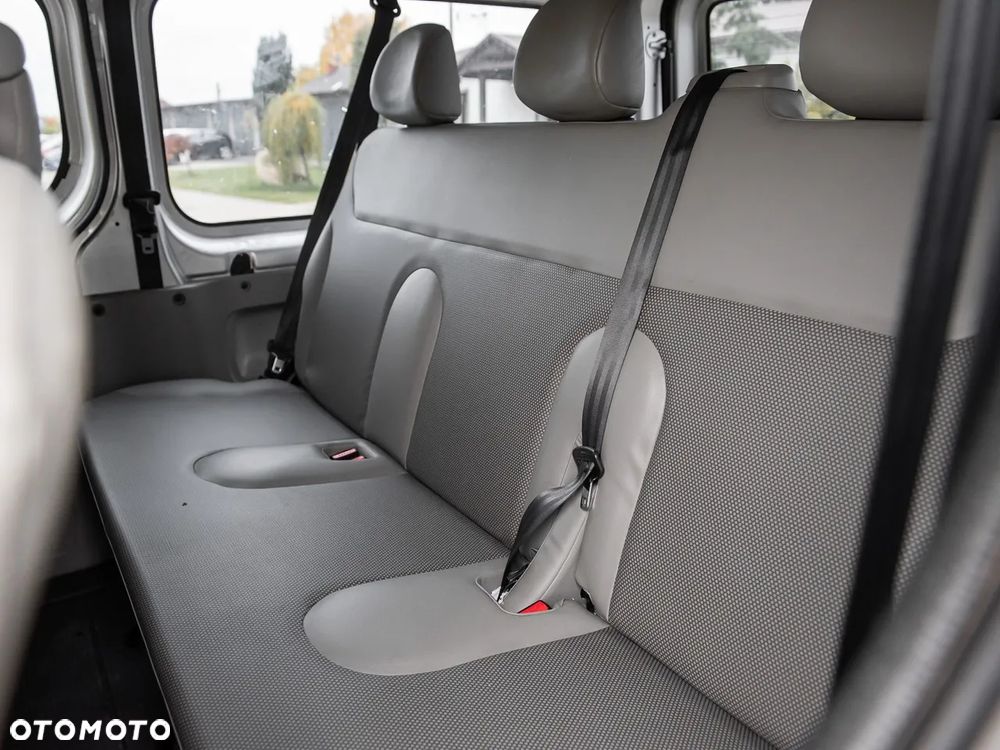 Renault Trafic - 15