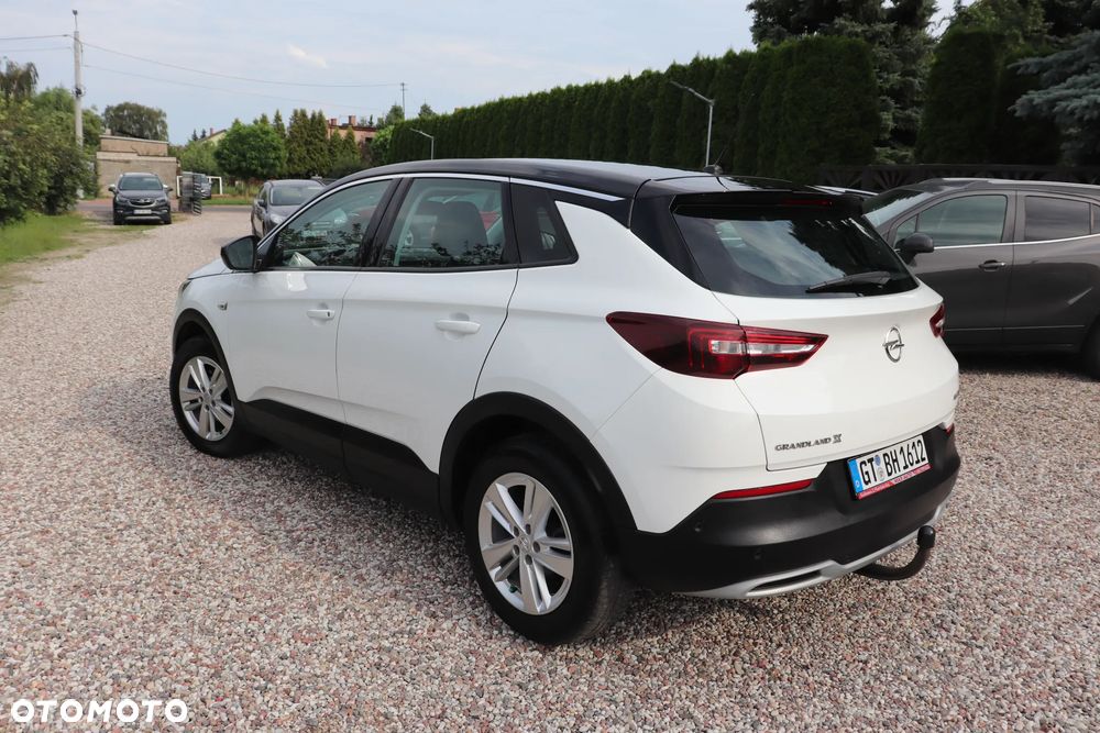 Opel Grandland X 1.5 D Start/Stop Color Line - 17