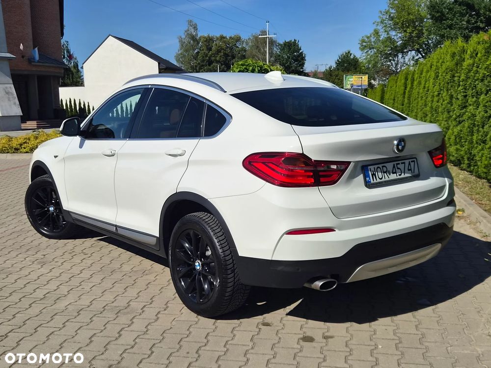 BMW X4 xDrive20i xLine - 37