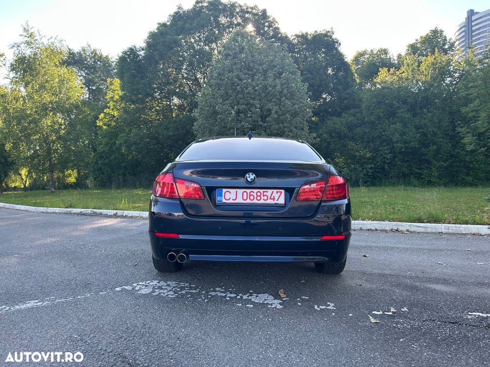 BMW Seria 5 520d Aut. - 12