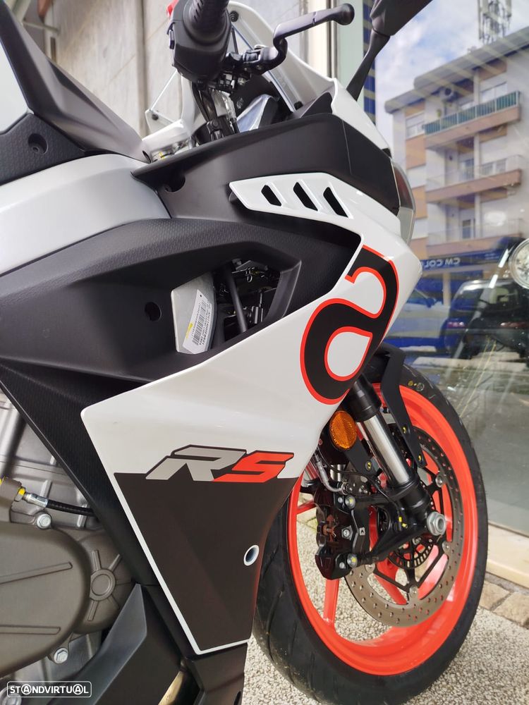 Aprilia RS 457 - MOTA DE SERVIÇO !! - DESDE 90 EUR / MÊS !! - 17