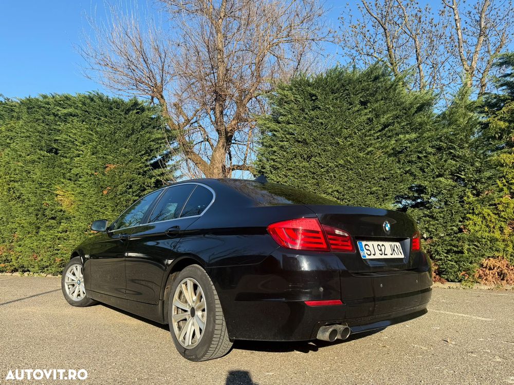 BMW Seria 5 520d Blue Performance - 2