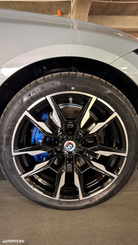 BMW i4 - 29