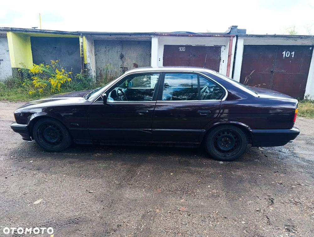 BMW Seria 5 520i - 7
