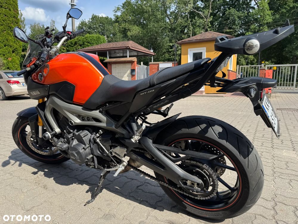 Yamaha MT - 3