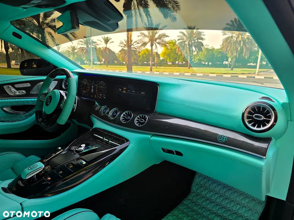 Mercedes-Benz AMG GT 63 S 4Matic Speedshift MCT 9G - 12