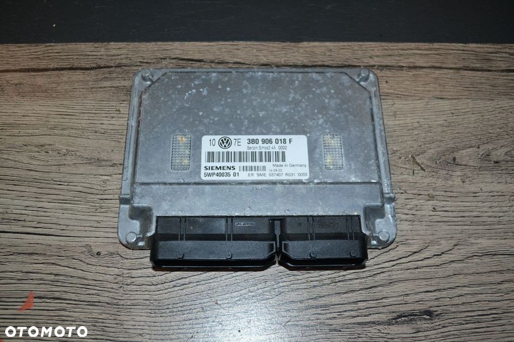 VW PASSAT B5 FL KOMPUTER STEROWNIK SILNIKA 1,6 B 3B0906018F SIEMENS 5WP40035 01 - 1
