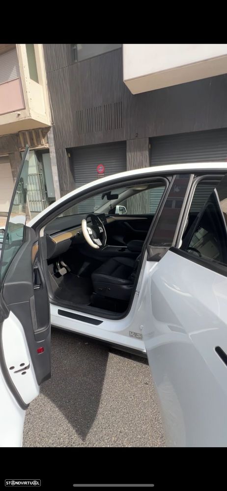 Tesla Model Y Tração Traseira - 12