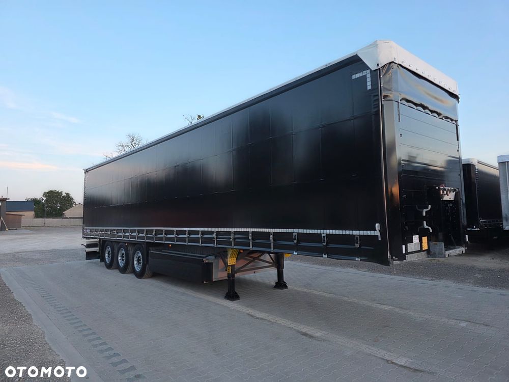 Schmitz Cargobull 3 - 23
