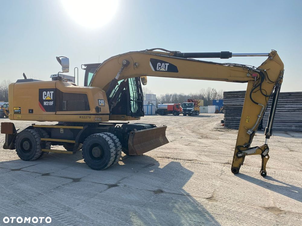 Caterpillar M 318F / 2017 / Pług / Podpory - 16