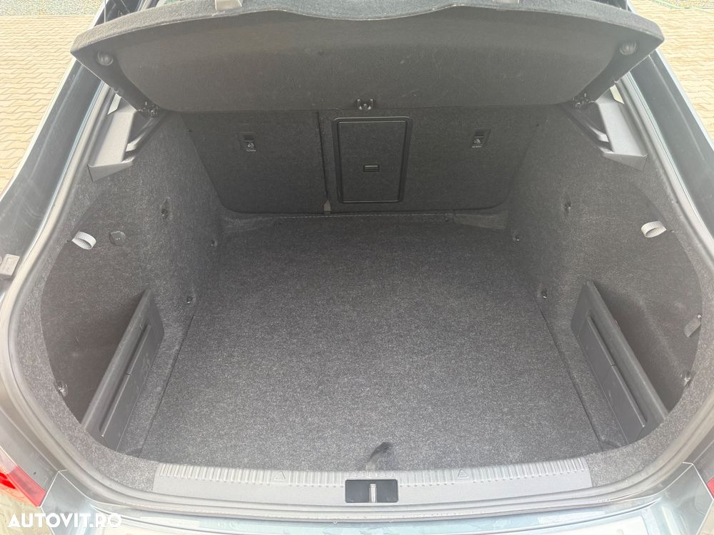 Skoda Octavia 2.0 TDI DSG Ambition - 40