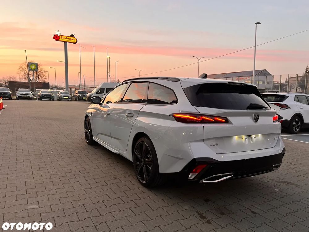 Peugeot 308 1.2 mHEV GT S&S e-DCS6 - 7