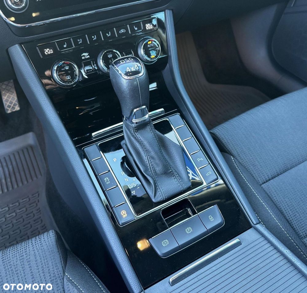 Skoda Superb 2.0 TDI 4x4 Ambition DSG - 20