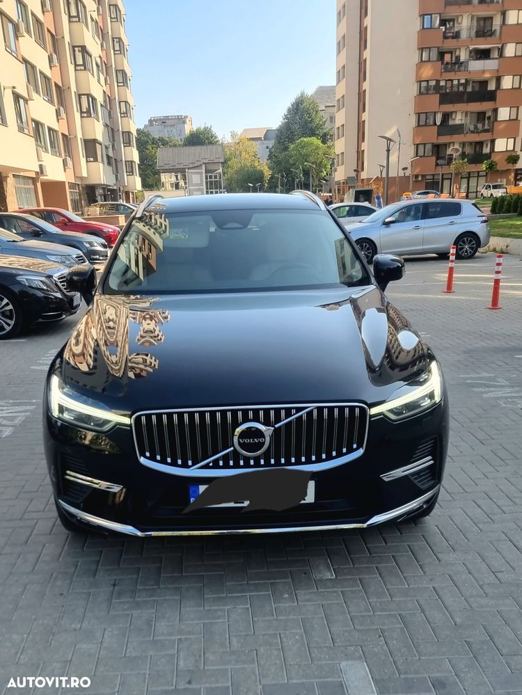 VOLVO XC60 2022 — imagine 2