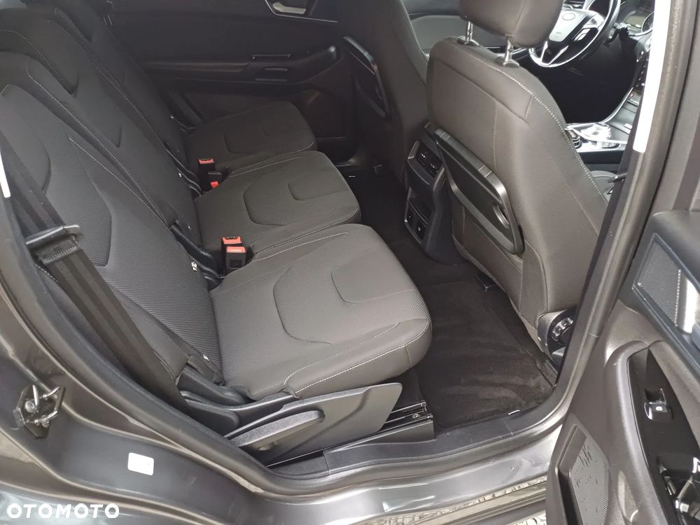 Ford S-Max 2.0 EcoBlue Titanium - 26