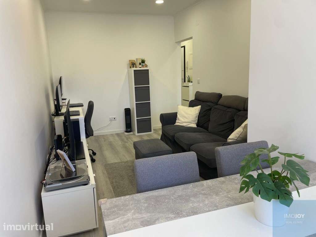 Apartamento T1 Remodelado em Barcarena - Grande imagem: 3/20