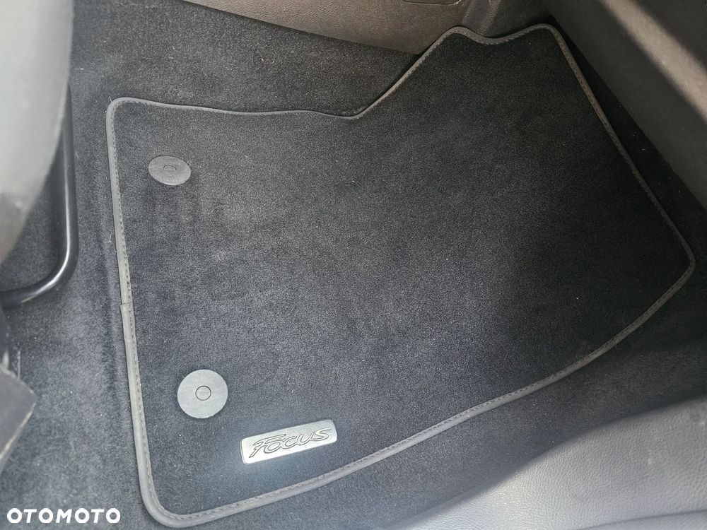 Ford Focus 1.5 TDCi DPF Start-Stopp-System Titanium - 26