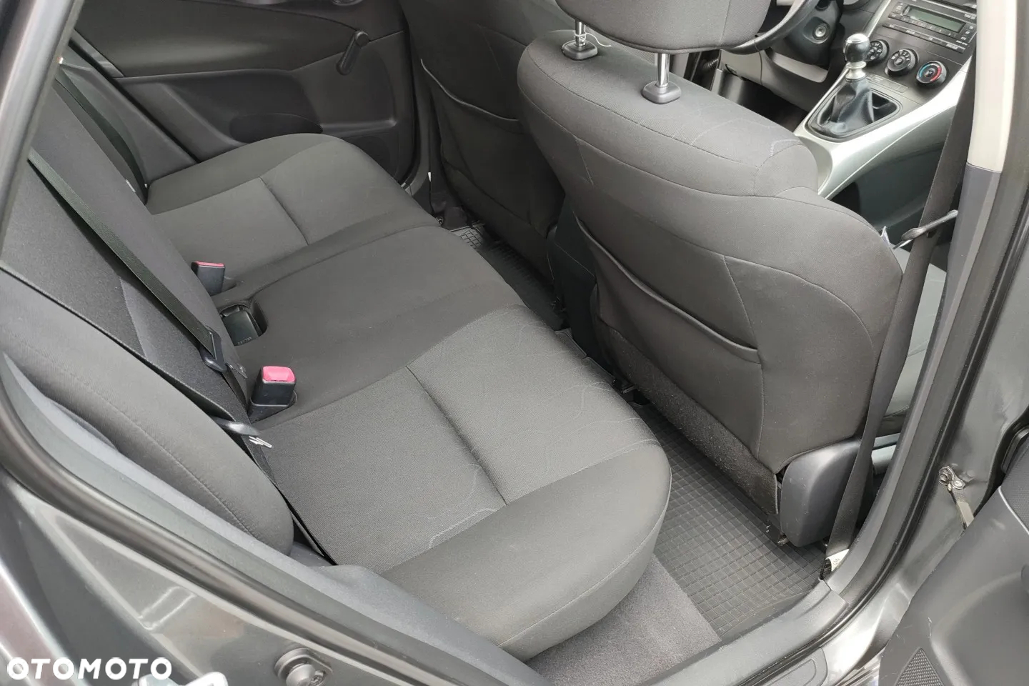 Toyota Auris 1.33 VVT-i Life - 11