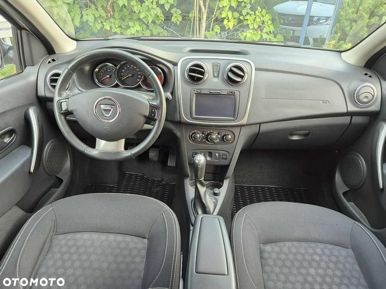 Dacia Logan - 8