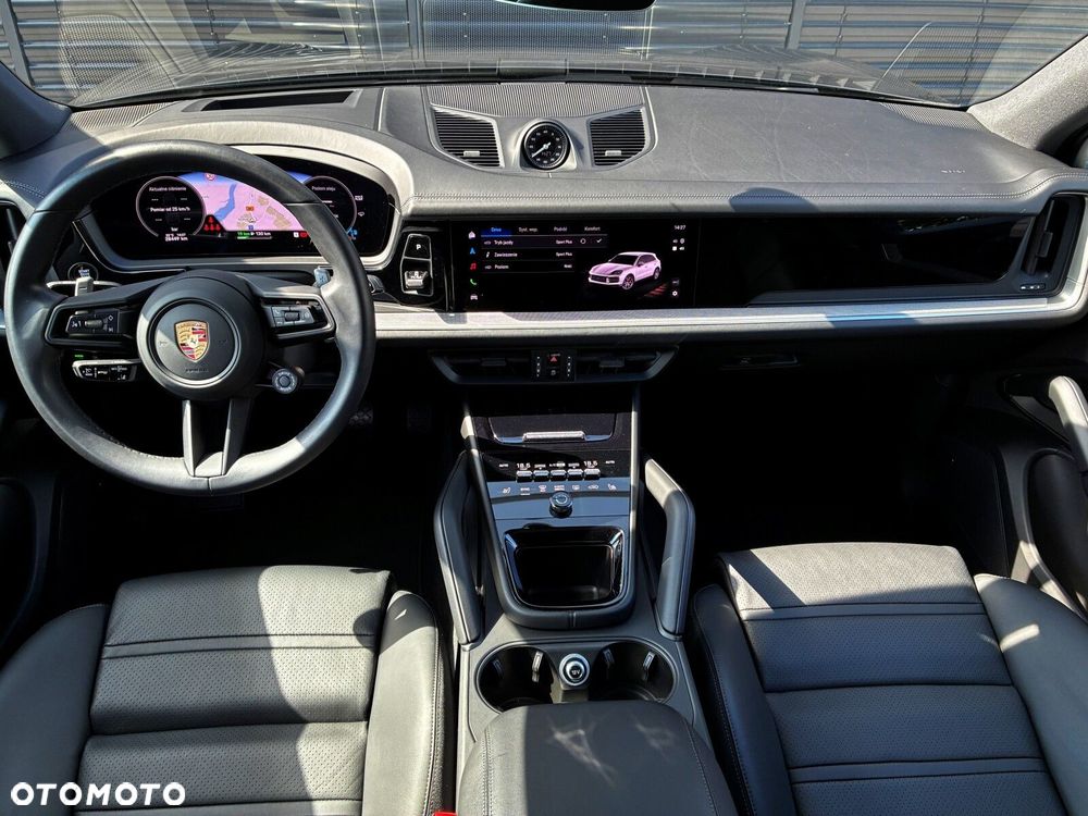 Porsche Cayenne - 23