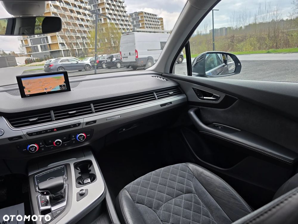 Audi Q7 3.0 TDI ultra Quattro Tiptr - 35