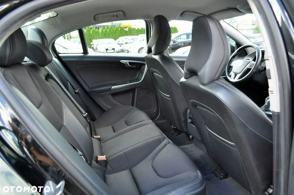 Volvo S60 - 35