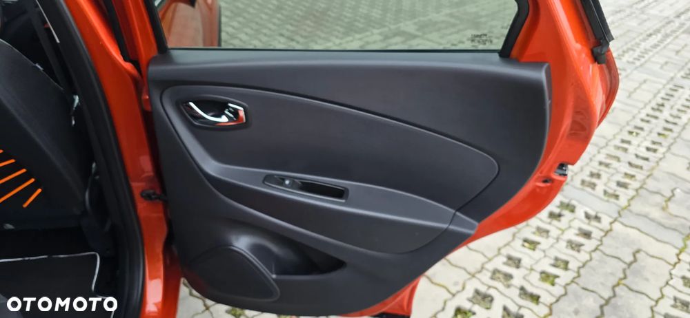 Renault Captur (ENERGY) TCe 90 LIMITED - 25