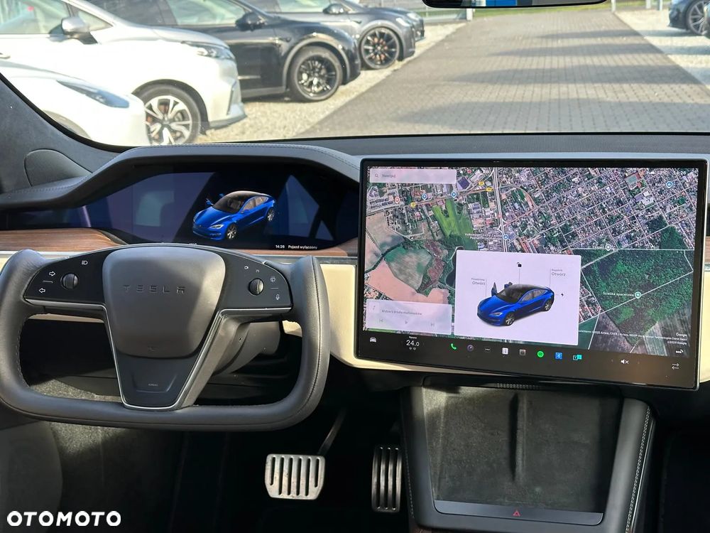 Tesla Model S Long Range - 21