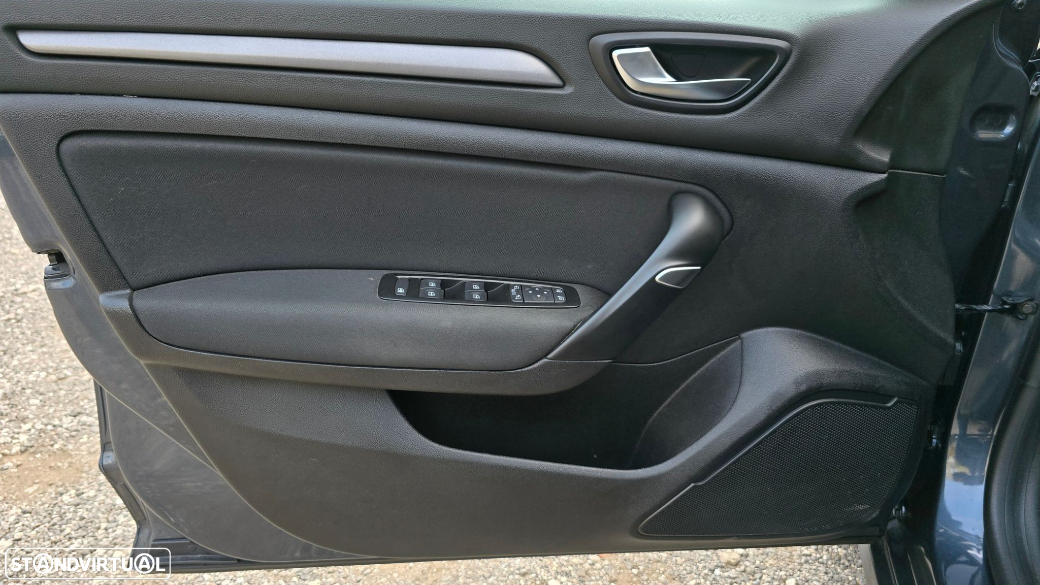 Renault Mégane 1.5 Blue dCi Intens - 7