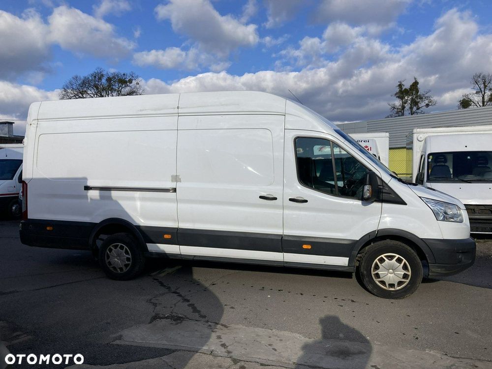 Ford Transit - 19