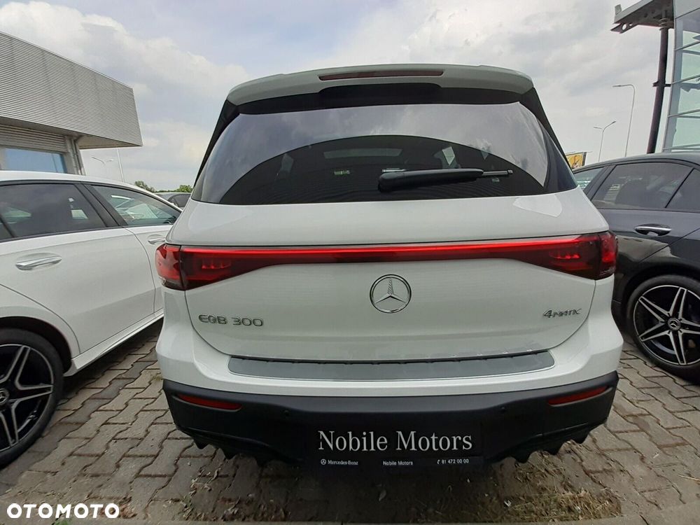 Mercedes-Benz EQB - 3