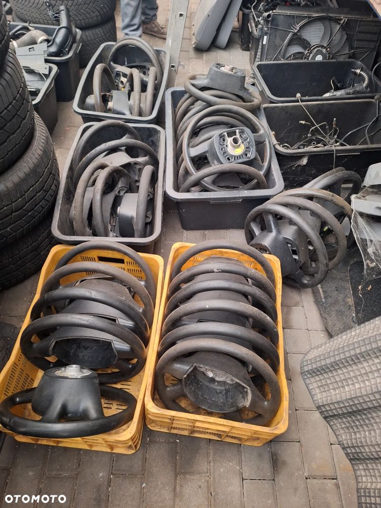 KIEROWNICA VW TRANSPORTER T5 - 2