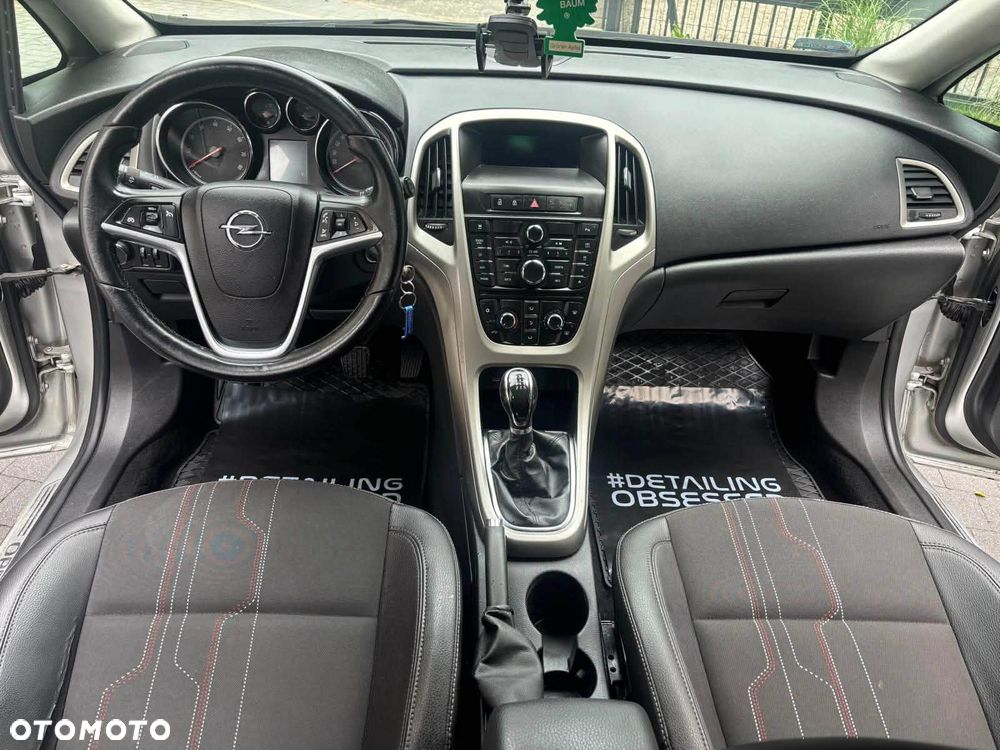 Opel Astra - 12