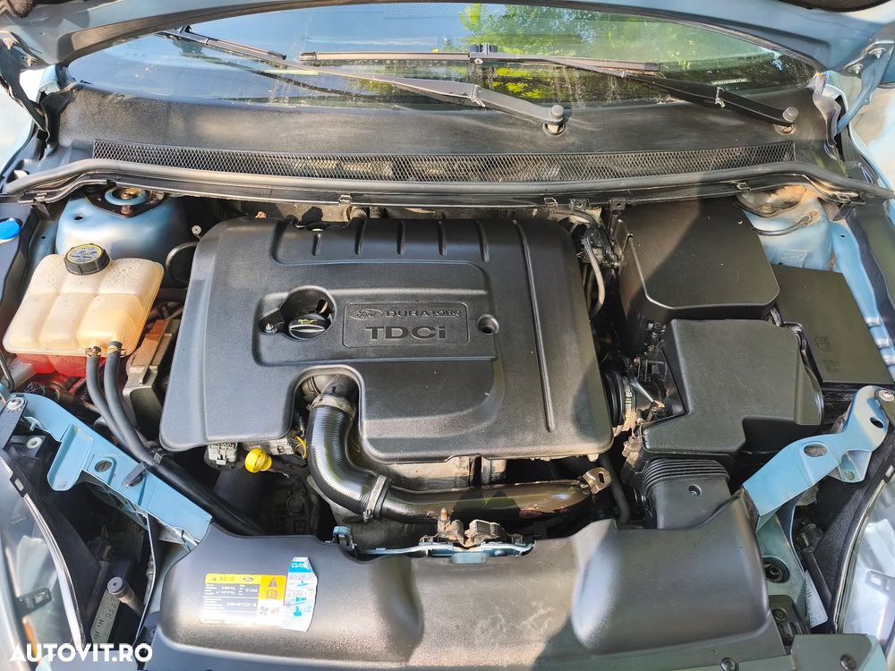Ford Focus 1.6 TDCI DPF Titanium - 13