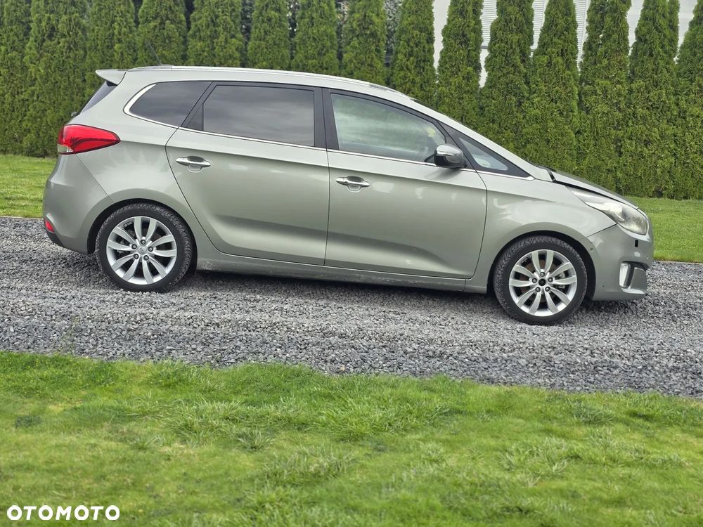 Kia Carens 1.7 CRDi 136 Fifa World Cup Edition - 6