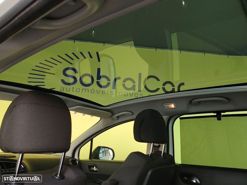 Peugeot 5008 - 10