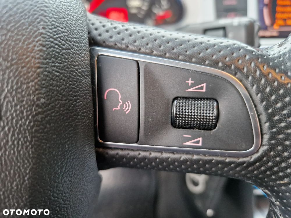 Audi A6 Avant 2.0 TDI DPF multitronic - 19