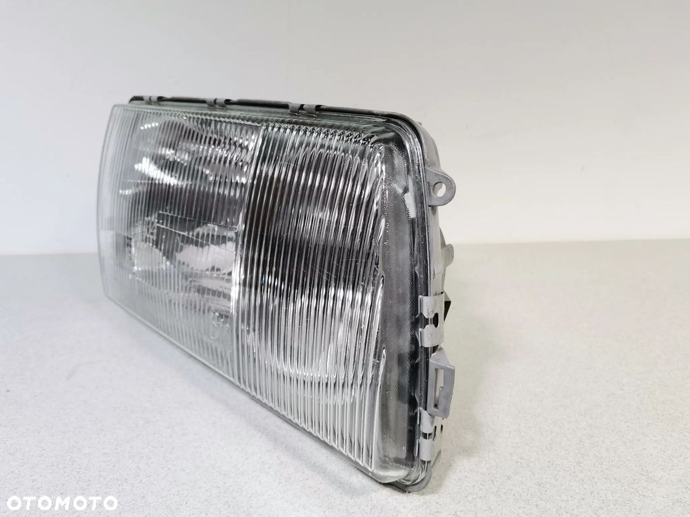 Lampa Reflektor PRAWY MERCEDES W126 S-klasa 80-91 BOSCH - 6