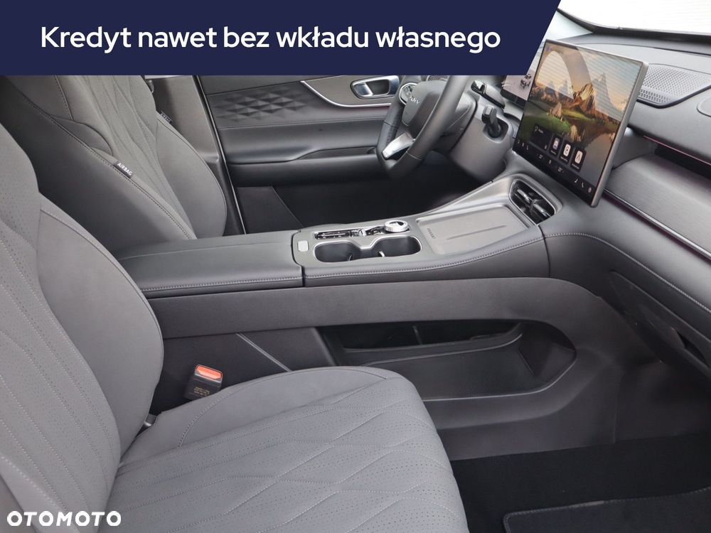 Chery Tiggo 8 - 10