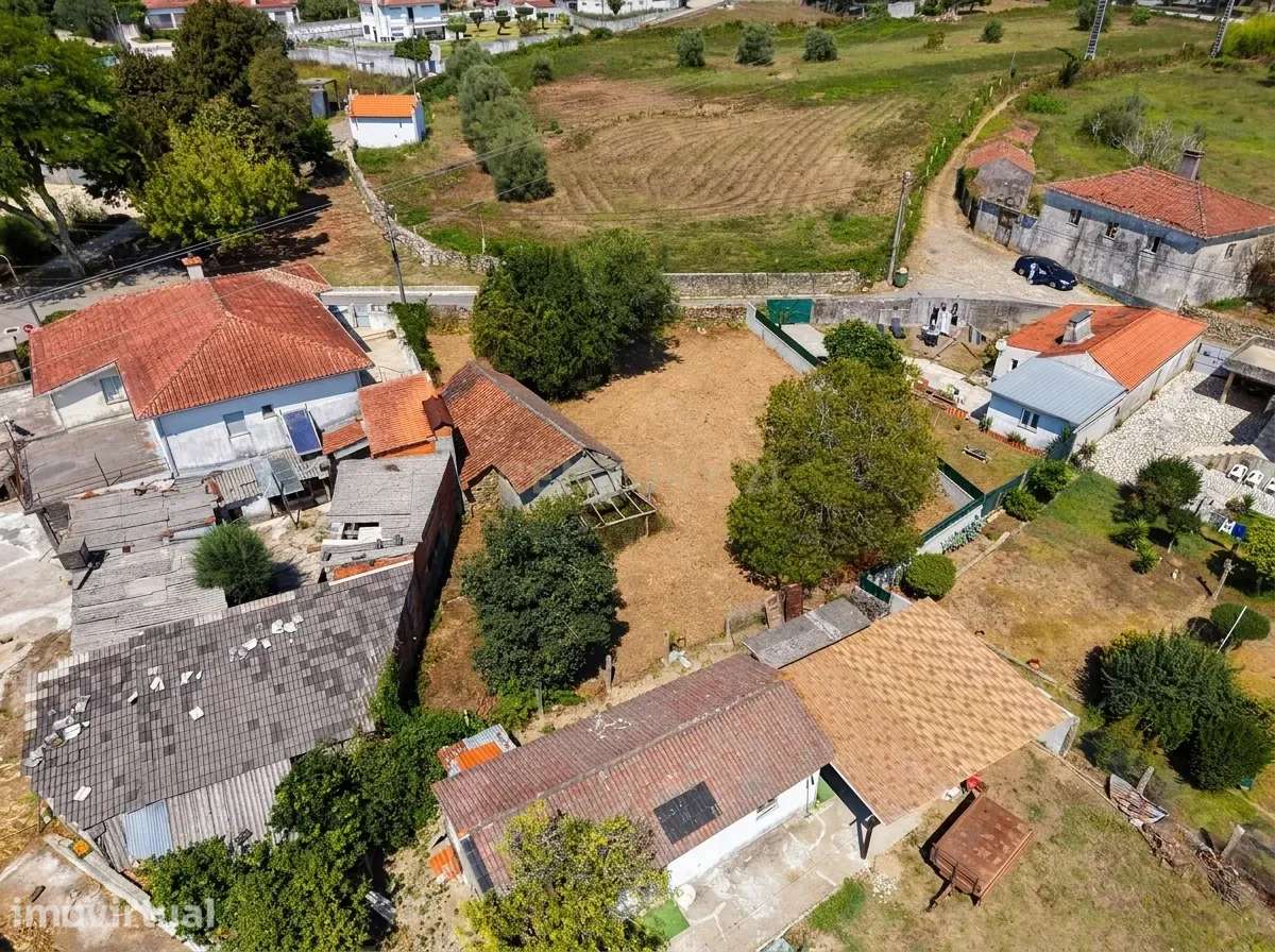 Terreno com Projeto Aprovado para 3 Moradias em Lanheses - Grande imagem: 4/7