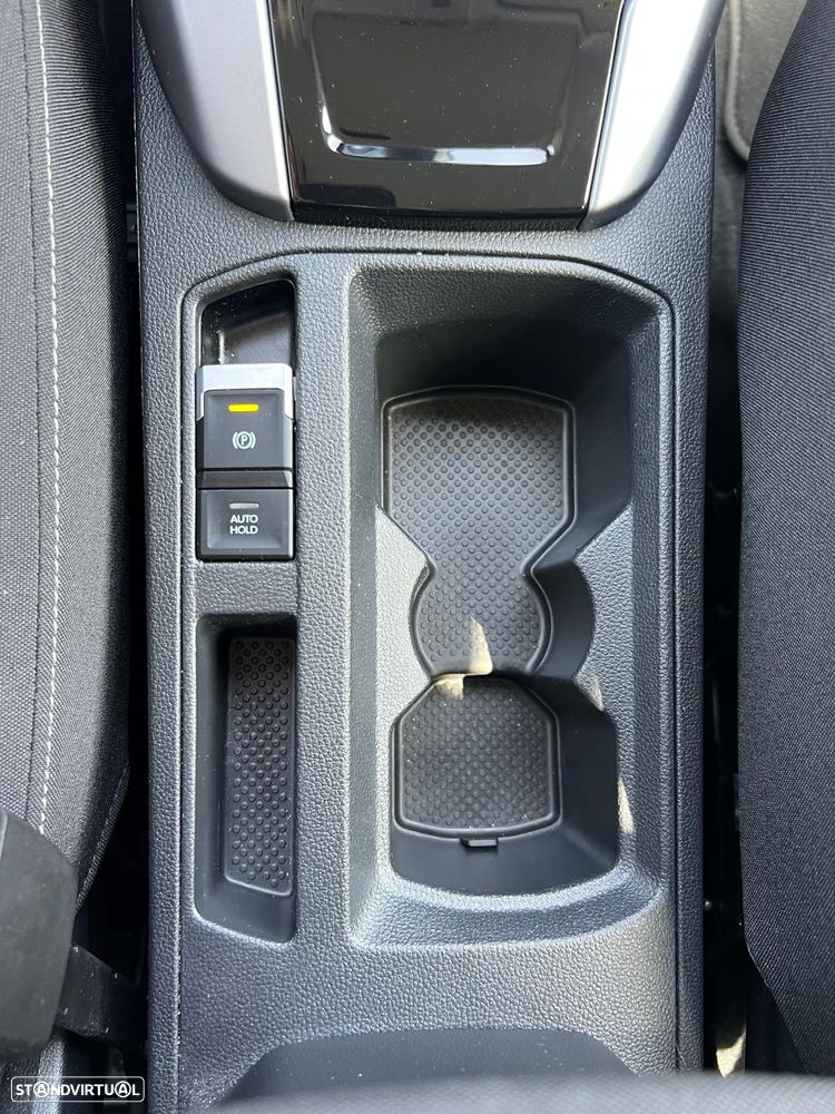 VW T-Roc 1.0 TSI Urban - 26