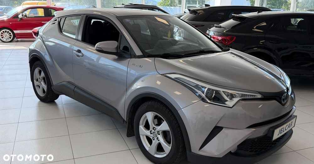Toyota C-HR - 4