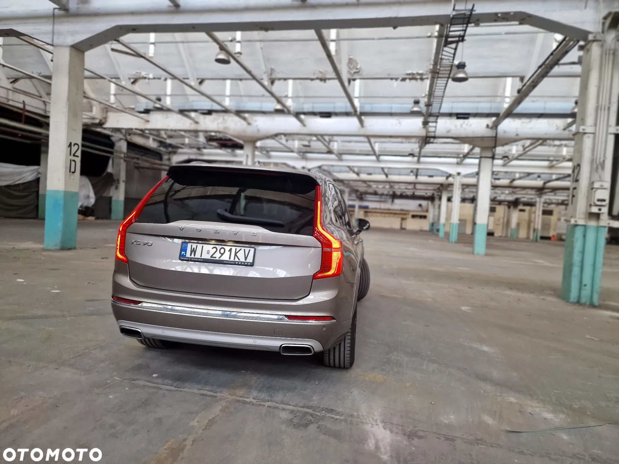 Volvo XC 90 - 27