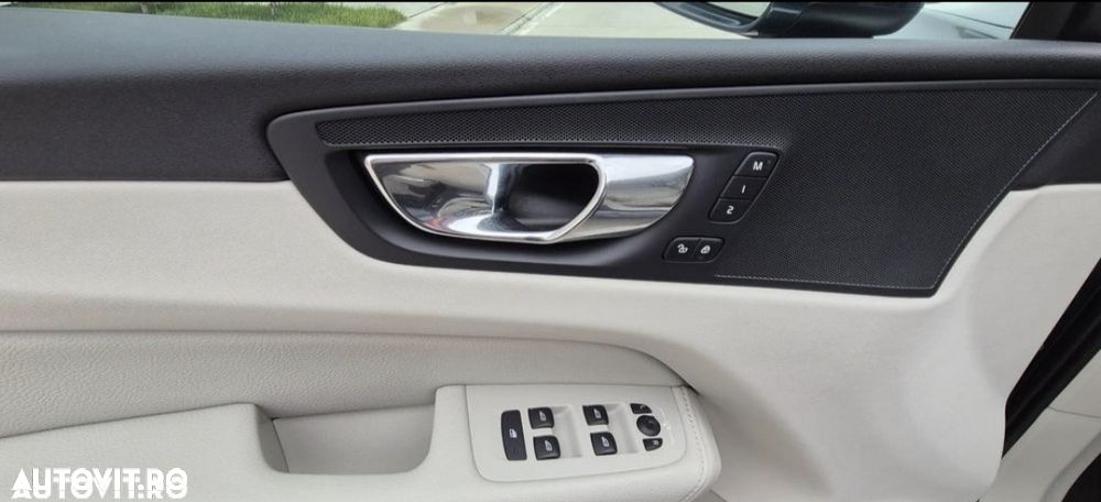 Volvo XC 60 D4 AWD Geartronic Inscription - 17