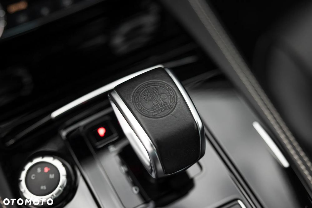 Mercedes-Benz CLS - 28