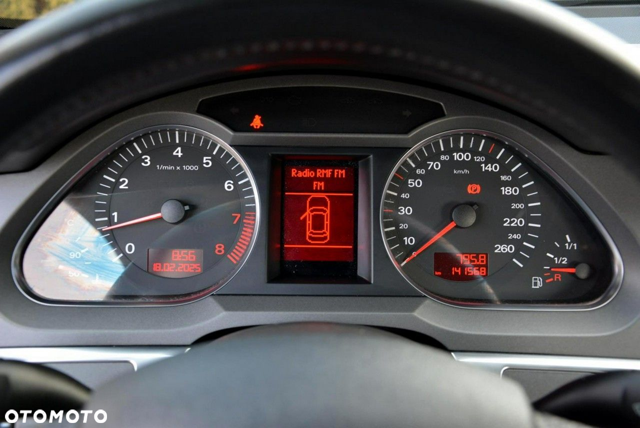 Audi A6 Avant 2.4 - 27