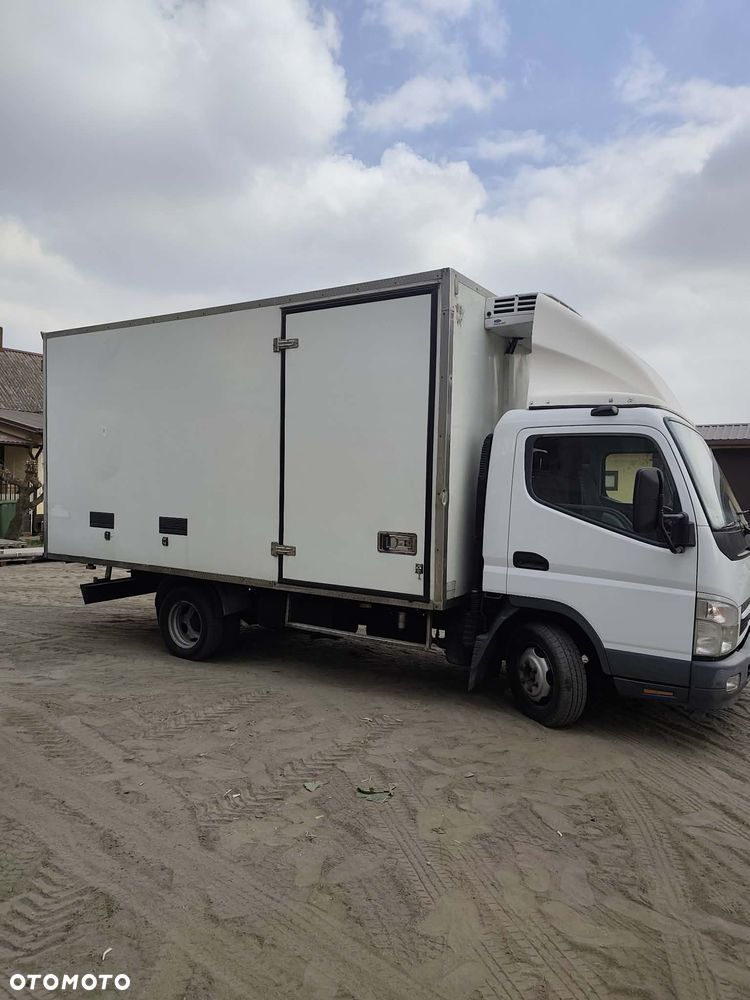 Mitsubishi Canter - 2
